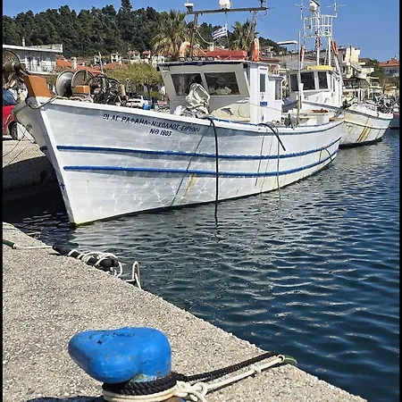 Sun, Sea And We نيا سكيوني
